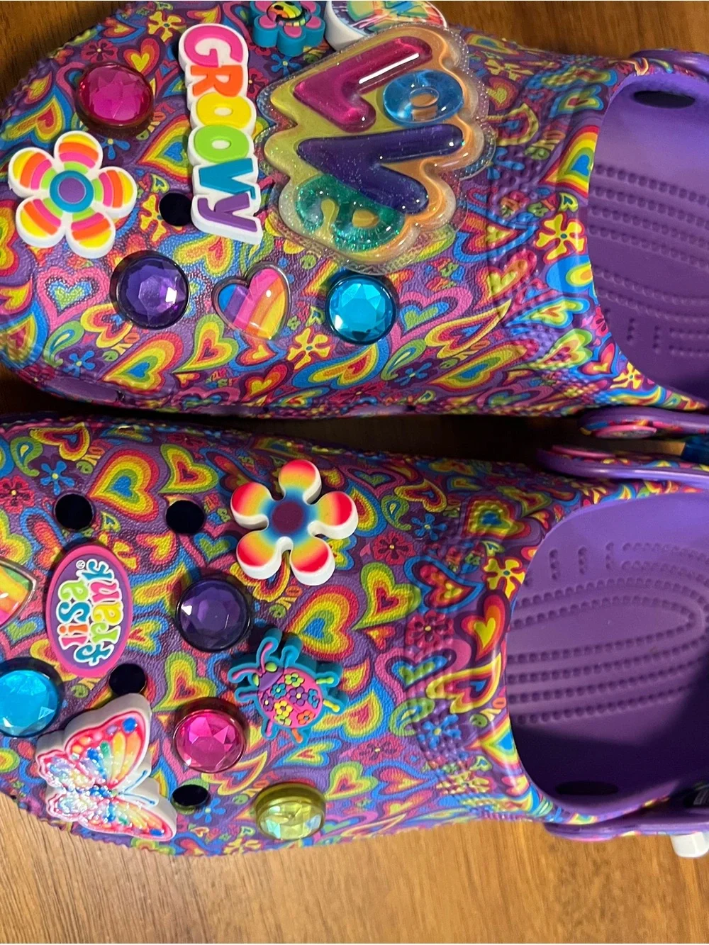 Lisa Frank Crocs New - Picture 3 of 4